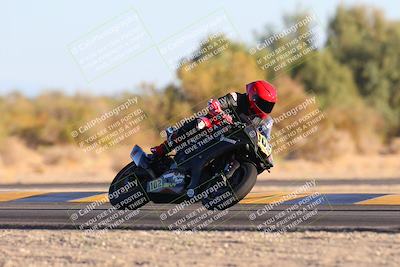 media/Dec-07-2024-CVMA (Sat) [[21c5f1ef85]]/Race 11-Amateur Supersport Open/